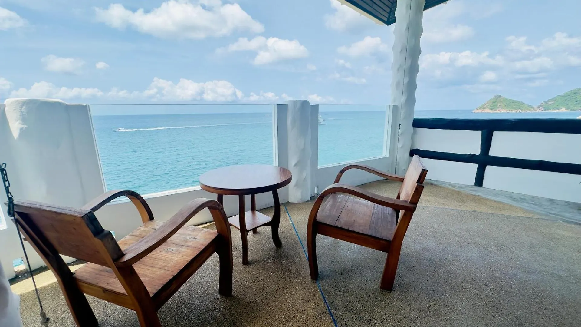 Ocean Front Villa Ko Tao